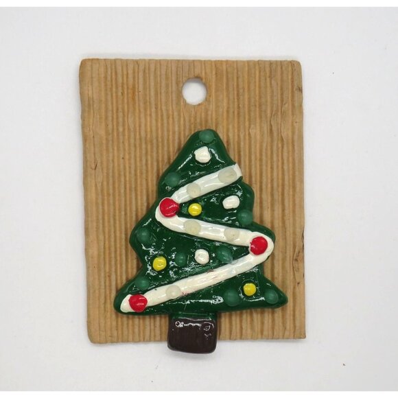 Christmas Tree Brooch 2.5" Lucite Pin Hand Painted Ornaments Safety Clasp New - Picture 4 of 6